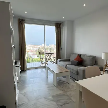 Buenavista En Increibles Vistas Hacia Malaga 5min Del Centro Y De La Playa * トレモリノス